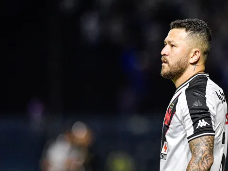 Surge novo interessado em Rossi e jogador pode deixar o Vasco