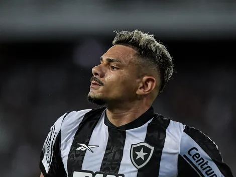 Tiquinho Soares é avisado que 'destaque' deve permanecer no Botafogo 