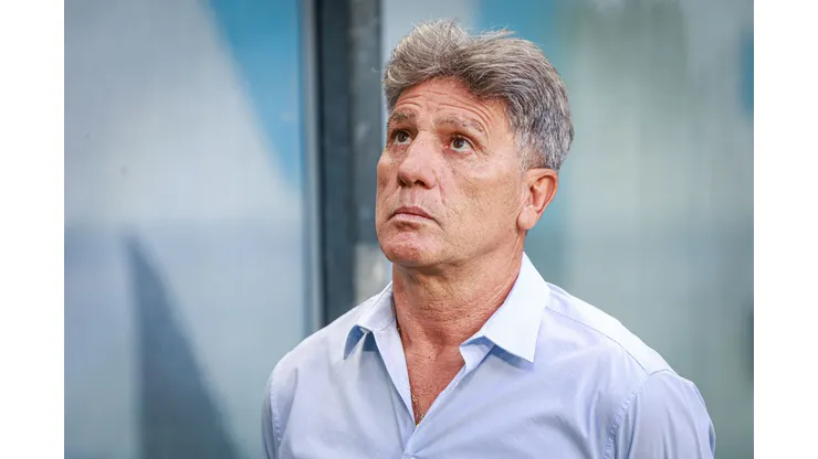Renato Gaúcho pode ganhar um reforço para o profissional em breve - Foto: Maxi Franzoi/AGIF