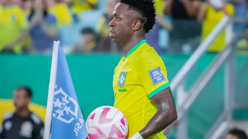Vinicius Junior falou sobre os casos de racismo que sofre na Espanha - Foto: Fernando Teramatsu/AGIF