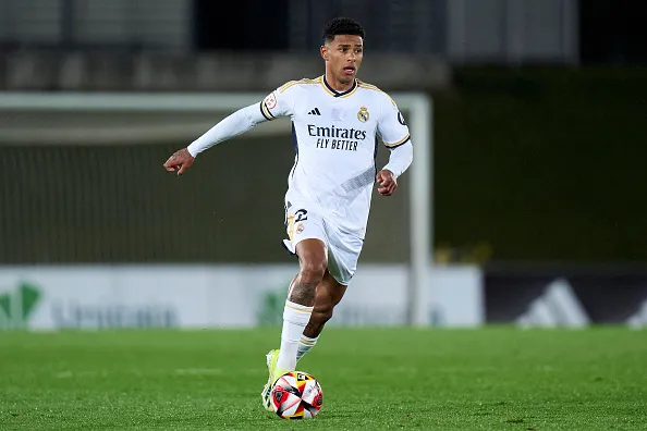 Vinícius Tobias atuando no Real Madrid B – . (Photo by Diego Souto/Getty Images)