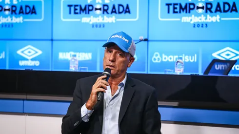 FOTO: LUCAS UEBEL/GREMIO FBPA – Renato Portaluppi durante reapresentação do elenco em 2023.