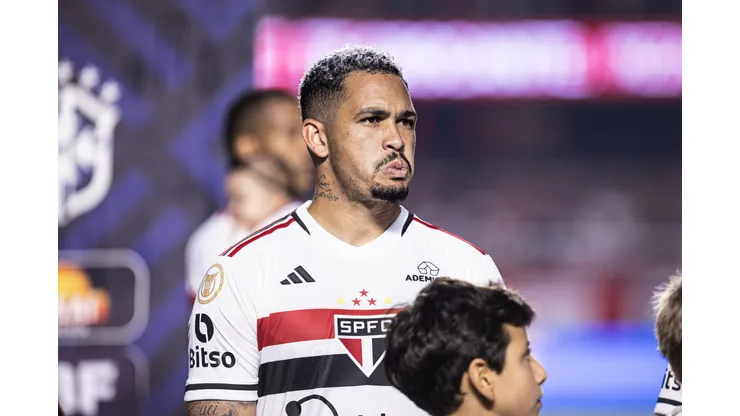 Luciano jogador do Sao Paulo durante partida contra o Cuiaba no estadio Morumbi pelo campeonato Brasileiro A 2023. Atleta está sendo cobrado. Foto: Abner Dourado/AGIF