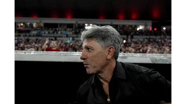Renato Gaúcho técnico do Grêmio comemora retorno