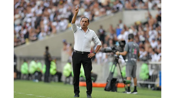 Ramón Díaz contra o Nova Iguaçu. Técnico tem novidade nos treinamentos - Foto: Thiago Ribeiro/AGIF