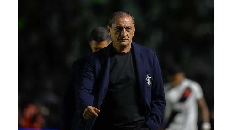 Ramón Díaz em partida pela Copa do Brasil. Treinador não teria uma boa relação com dirigente - Foto: Thiago Ribeiro/AGIF