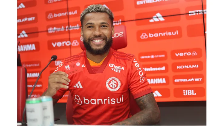 Wesley é 'rasgado' e assunto chega ao Inter. Foto: Ricardo Duarte/Internacional