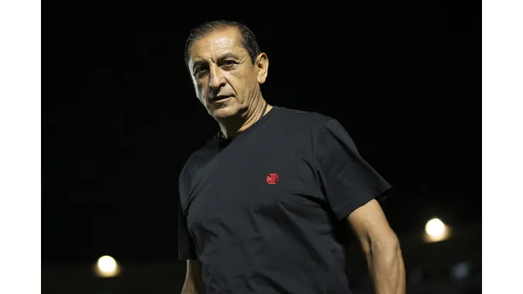 Ramón Díaz, pelo Campeonato Carioca. Treinador tem jogador convocado - Foto: Jorge Rodrigues/AGIF
