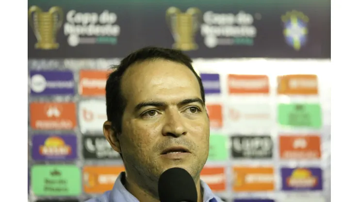 Marcelo Paz vira assunto no Botafogo.