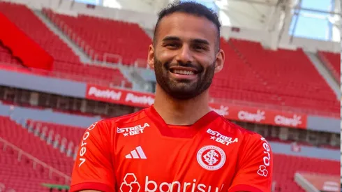 Thiago Maia foi apresentado ao Inter. Volante estava defendendo o Flamengo – Foto: R Duate/Internacional