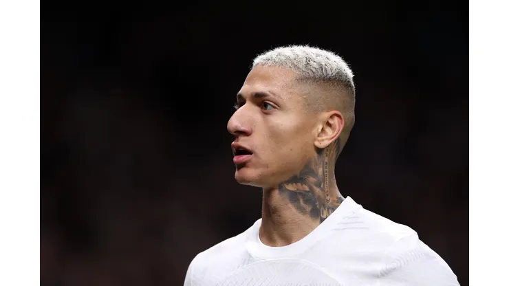 Richarlison revelou pela primeira vez sua admiração pelo time de São Januário. Foto: Alex Pantling/Getty Images