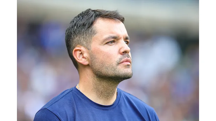 Nicolás Larcamón, técnico do Cruzeiro. Foto: Gilson Lobo/AGIF