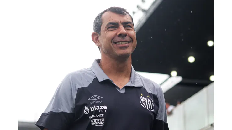 Carille transforma jogador desacreditado no Santos em peça fundamental no Paulistão. Reinaldo Campos/AGIF