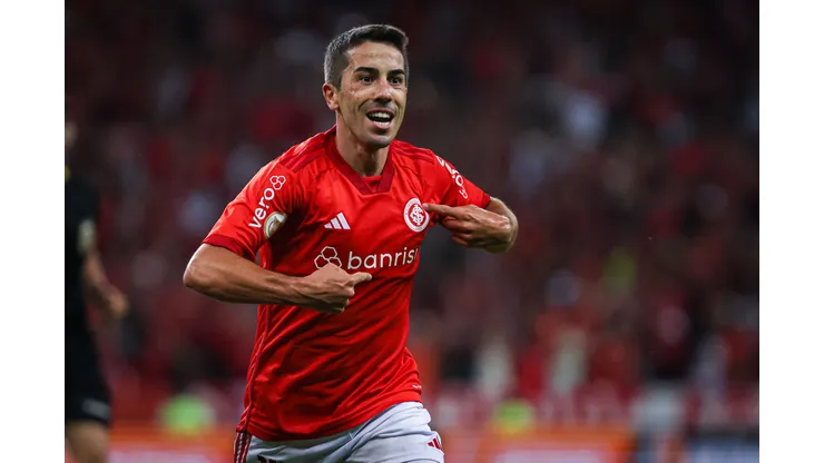 Carlos De Pena jogador do Internacional - Foto: Maxi Franzoi/AGIF