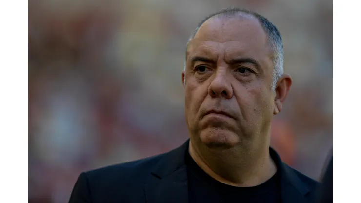 Foto: Thiago Ribeiro/AGIF - Marcos Braz antes da partida contra o Madureira, no Maracanã, em partida válida pelo Carioca de 2024.