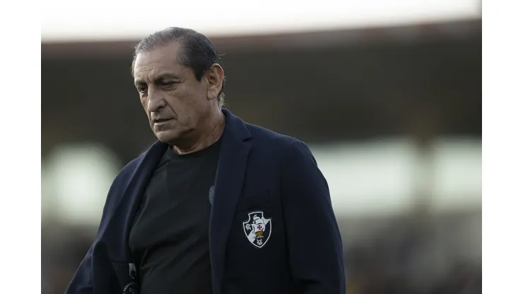 Ramón Díaz, em partida pelo Campeonato Carioca. Treinador não conta com volante que retornou de empréstimo - Foto: Jorge Rodrigues/AGIF