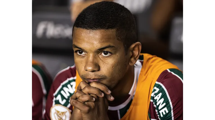 Foto: Abner Dourado/AGIF - David Braz durante a partida contra o Santos no Campeonato Brasileiro de 2023.