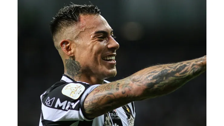 Vargas toma decisão importante na carreira.