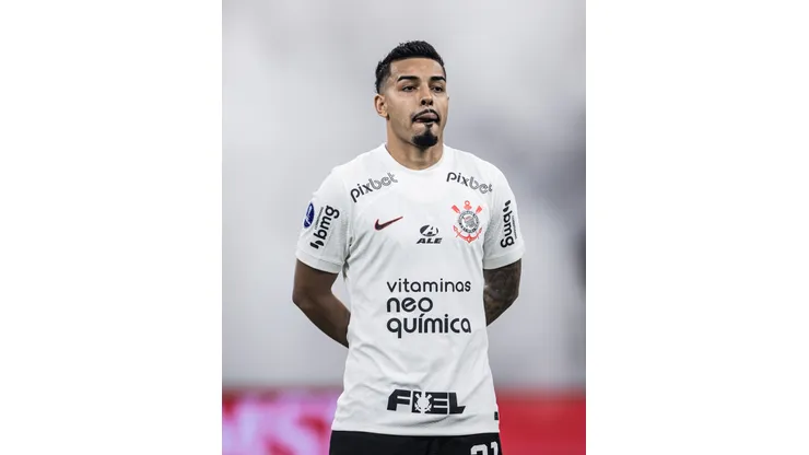 Matheus Bidu jogador do Corinthians durante partida contra o Newells Old Boys no estadio Arena Corinthians pelo campeonato Copa Sul-Americana 2023. Atleta definiu seu futuro. Foto: Abner Dourado/AGIF