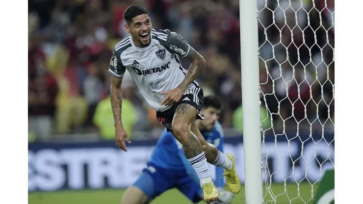 Rubens sofre lesão e pode desfalcar o Atlético-MG em meio a luta pela titularidade. Alexandre Loureiro/AGIF