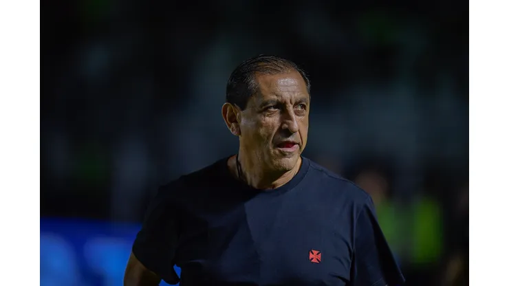 Foto: Thiago Ribeiro/AGIF - Ramón Díaz durante o confronto contra o Madureira no Campeonato Carioca de 2024.