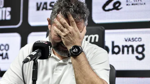 Alexandre Mattos em coletiva pelo Vasco -Foto: Thiago Ribeiro/AGIF