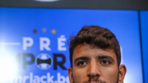 Apresentação do meio campista Pepe em novembro de 2022, hoje, a peça é contestada pela torcida do Grêmio. FOTO: LUCAS UEBEL/GREMIO FBPA