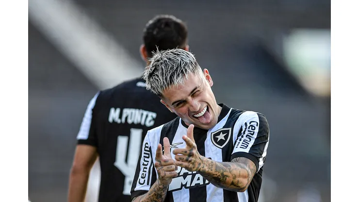 Diego Hernández jogador do Botafogo