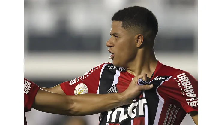 12/09/2020 - Santos 2 x 2 São Paulo - Vila Belmiro. Gabriel Sara está brilhando na Europa. Foto: Rubens Chiri