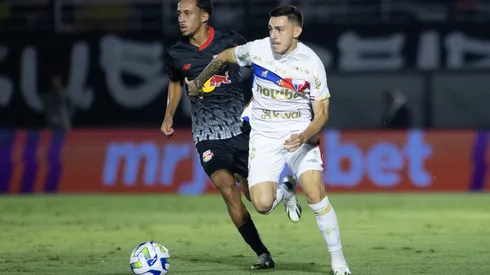 SP – BRAGANCA PAULISTA – 30/11/2023 – BRASILEIRO A 2023, BRAGANTINO X FORTALEZA – Jogador do Fortaleza durante partida contra o Bragantino no estadio Nabi Abi Chedid pelo campeonato Brasileiro A 2023. Foto: Fabio Moreira Pinto/AGIF