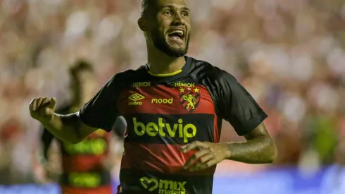 Gustavo Coutinho é o destaque do Sport na temporada – Foto: Rafael Vieira/AGIF
