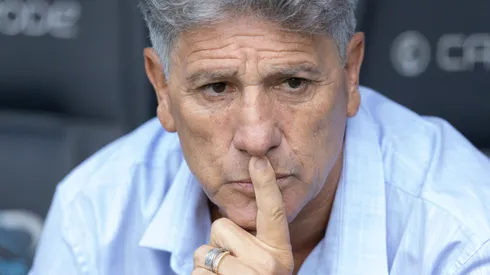 Renato Gaúcho faz mistério, mas deixa escapar algumas novidades diante do Bahia.
