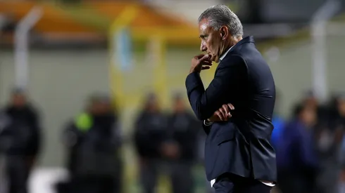 LA PAZ, BOLIVIA – APRIL 24: Head Coach of Flamengo Tite looks on during the Copa CONMEBOL Libertadores group E match between Bolivar and Flamengo at Hernando Siles Stadium on April 24, 2024 in La Paz, Bolivia. (Photo by Gaston Brito Miserocchi/Getty Images)