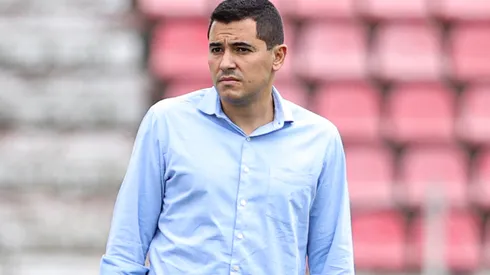 MG – SETE LAGOAS – 27/01/2024 – MINEIRO 2024, CRUZEIRO X ATHLETIC CLUB – Pedro Martins Diretor de Futebol do Cruzeiro durante partida contra o Athletic Club no estadio Arena do Jacare pelo campeonato Mineiro 2024. Foto: Gilson Lobo/AGIF