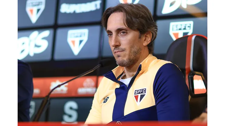 Zubeldía é apresentado no São Paulo. Foto: Marcello Zambrana/AGIF