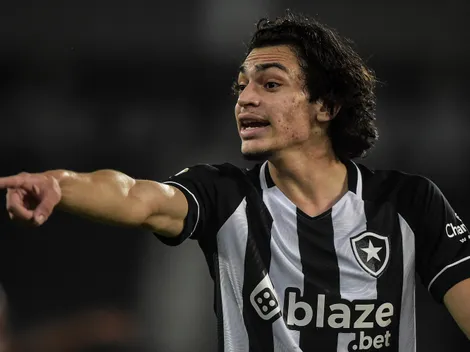 Matheus Nascimento chama atenção de europeus mesmo em baixa no Botafogo  