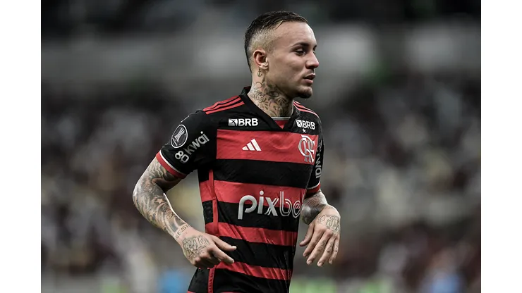 Everton Cebolinha jogador do Flamengo durante partida contra o Palestino no estádio Maracanã pelo campeonato Copa Libertadores 2024. Ponta será desfalque nos próximos jogos. Foto: Thiago Ribeiro/AGIF