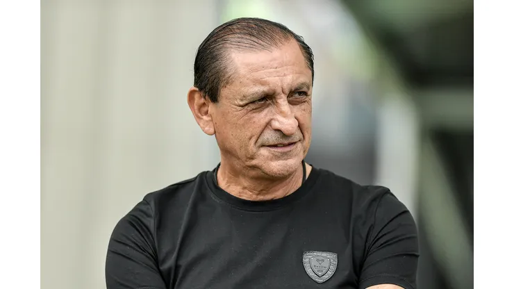 Ramon Diaz tecnico do Vasco durante partida contra o Gremio no estadio Sao Januario pelo campeonato Brasileiro A 2024.