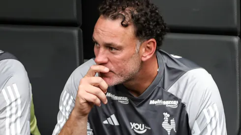 Gabriel Milito deve ter novidades na escalação – Foto: Gilson Lobo/AGIF