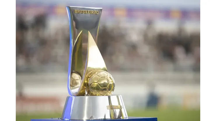 Trofeú da edição 2023 da Série B do Brasileirão. Foto: Lucas Figueiredo/CBF