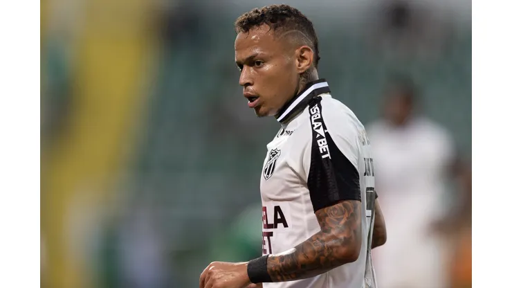 54 - CHAPECO - 23/09/2023 - BRASILEIRO B 2023, CHAPECOENSE X CEARA - Janderson jogador do Ceara durante partida contra o Chapecoense no estadio Arena Conda pelo campeonato Brasileiro B 2023. Foto: Liamara Polli/AGIF