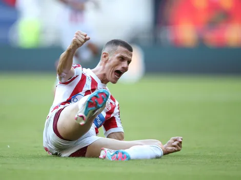 Náutico assegura permanência de Joécio para a Série C