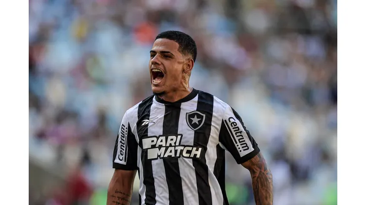 Raí pode deixar o Botafogo. Foto: Thiago Ribeiro/AGIF