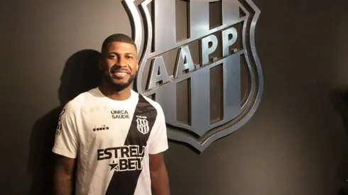 Emerson Santos chega para reforçar o meio-campo da Ponte Preta – Foto: Arthur Henrique / PontePress