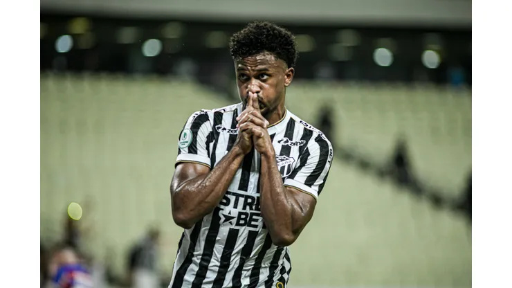Saulo Mineiro jogador do Ceará