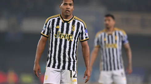 Alex Sandro segue resistente quanto a voltar para o futebol brasileiro.