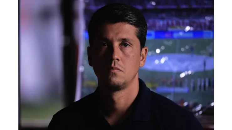 Thiago Carpini treinador do São Paulo vive pressão no clube