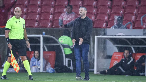 Eduardo Coudet ficou na bronca com jornalistas – Foto: Maxi Franzoi/AGIF