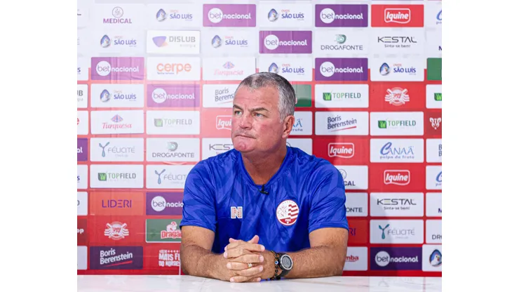 Foto: Gabriel França / CNC - Mazola Júnior durante entrevista coletiva.