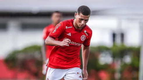 Foto: Divulgação/Internacional – Gabriel Carvalho em partida pelo Inter